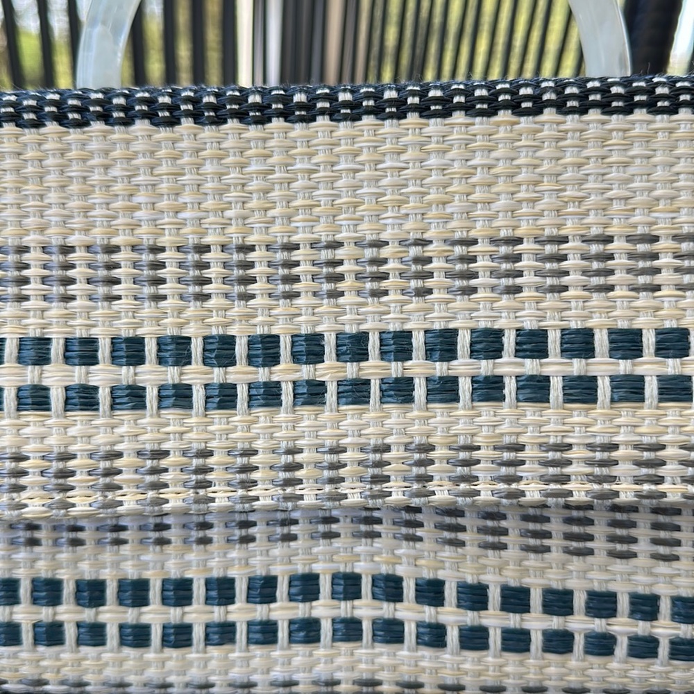 Woven Straw Rattan Structured Handbag - Picture 7 of 11